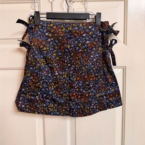 NWOT Elliette Silk/Cotton Blend Tie Up Tate Mini Skirt